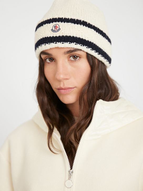 Moncler: Logo virgin wool blend beanie - マルチカラー - women_1 | Luisa Via Roma