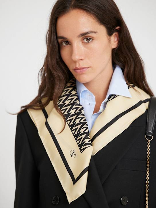 Valentino Garavani: Toute La V silk foulard - women_1 | Luisa Via Roma