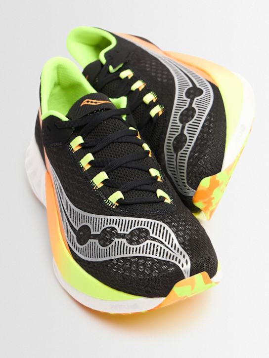 Saucony: Endorphin Pro 4 sneakers - Black/Vo2 - men_1 | Luisa Via Roma