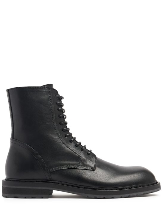 Ann Demeulemeester: Danny leather ankle boots - Black - men_0 | Luisa Via Roma