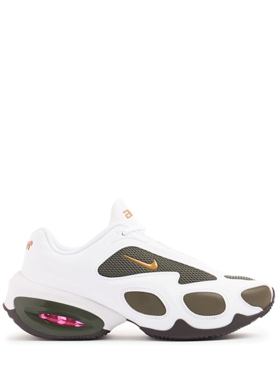 Nike: Sneakers Veneda Carter Air Max Muse - White/Hyperpink - women_0 | Luisa Via Roma