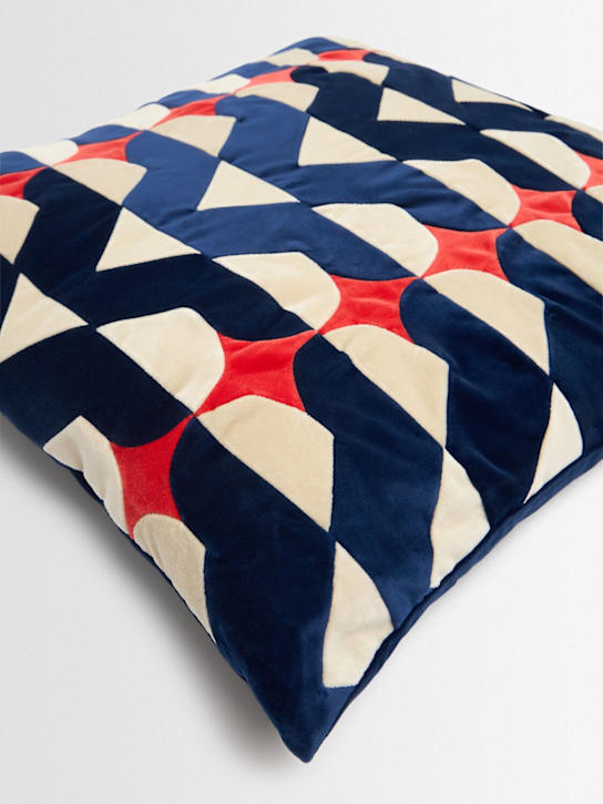 Christina Lundsteen: Brie cushion - Tomato - ecraft_1 | Luisa Via Roma