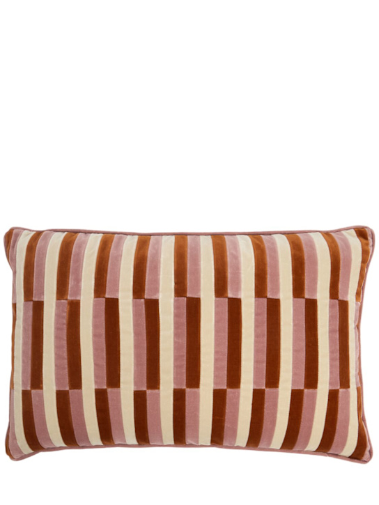 Christina Lundsteen: Thea rectangular cushion - Old Rose/Orange - ecraft_0 | Luisa Via Roma