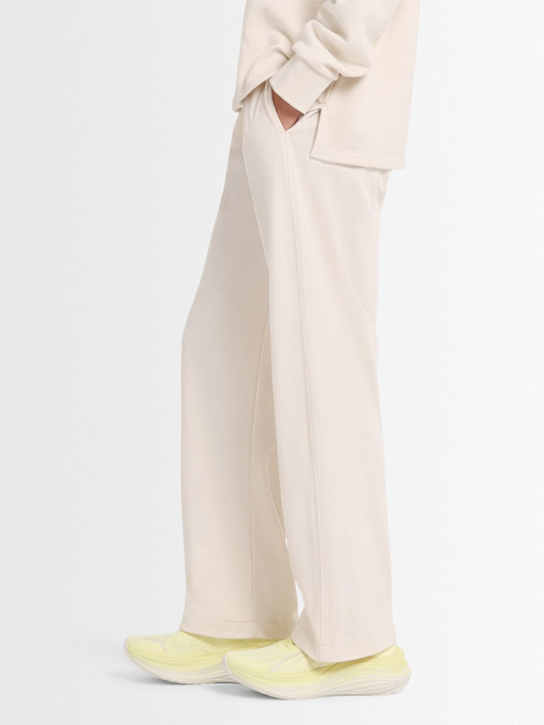 PUMA: MagMax Nitro sneakers - Gold Moon - men_1 | Luisa Via Roma