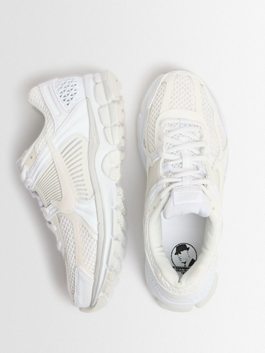 Nike: Sneakers Zoom Vomero 5 SE - women_1 | Luisa Via Roma
