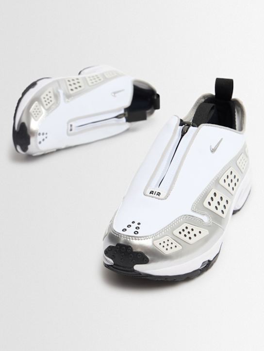 Nike: Sneakers Air Max SNDR - White/Metallic - women_1 | Luisa Via Roma