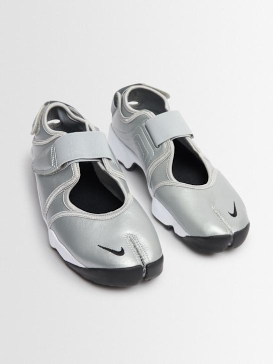 Nike: Sneakers Air Rift - Metallic Silver - women_1 | Luisa Via Roma
