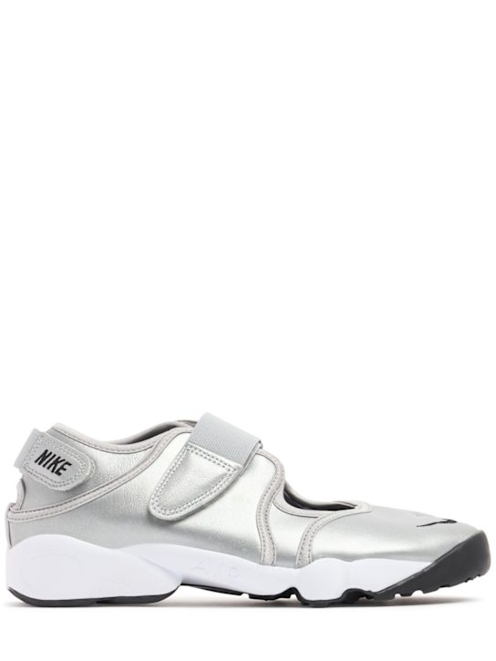 Nike: Sneakers Air Rift - Metallic Silver - women_0 | Luisa Via Roma