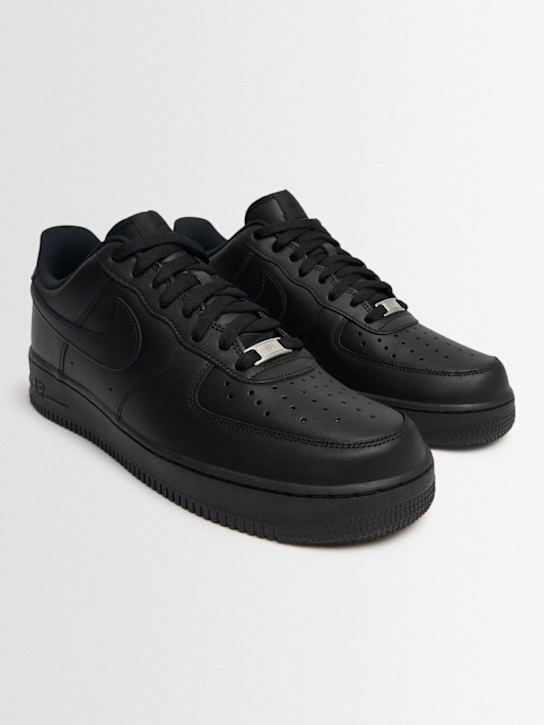 Nike: Sneakers "Air Force 1 ‘07" - Schwarz/Schwarz - men_1 | Luisa Via Roma