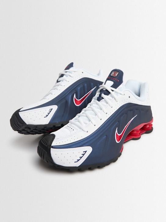 Nike: Sneakers "Shox R4" - Midnight Navy/G - men_1 | Luisa Via Roma