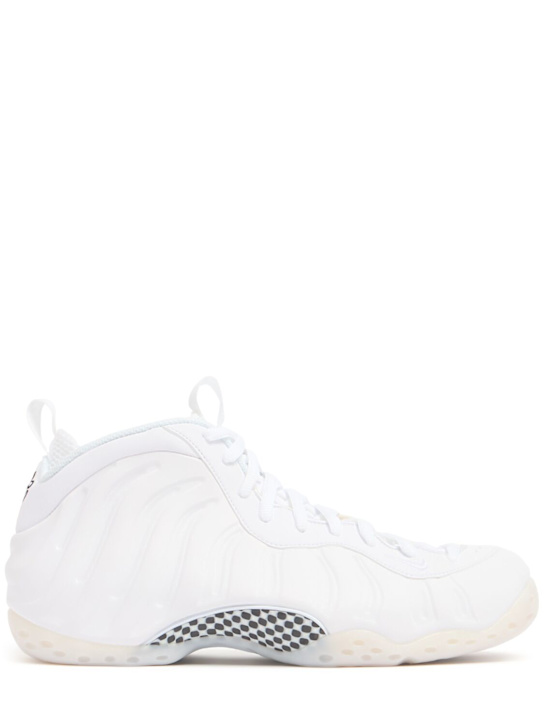 Nike: Sneakers "Air Foamposite One" - men_0 | Luisa Via Roma