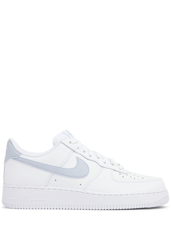 Nike: Sneakers "Air Force 1 ‘07" - men_0 | Luisa Via Roma