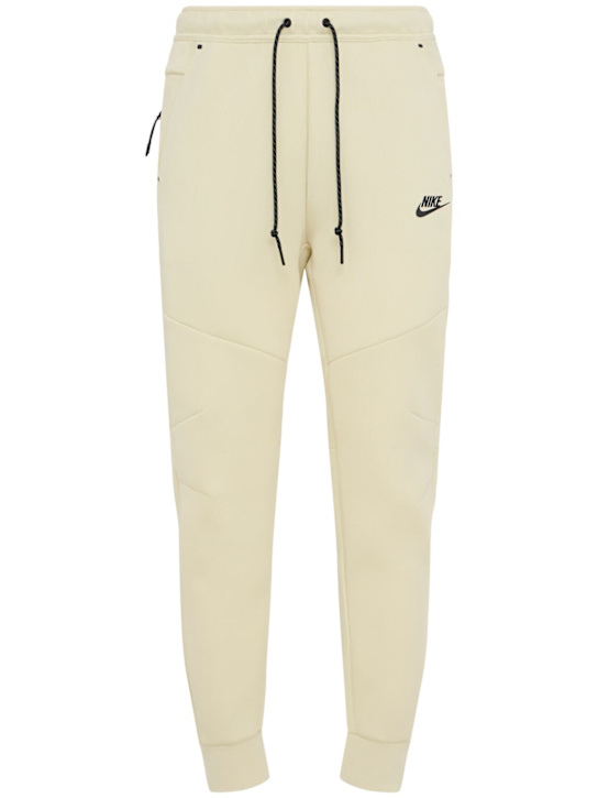 Nike: Shorts aus Technofleece - men_0 | Luisa Via Roma