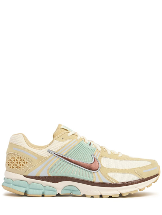 Nike: Zoom Vomero 5 SE sneakers - men_0 | Luisa Via Roma