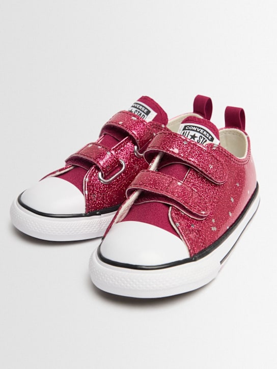 Converse: Chuck Taylor glittered strap sneakers - Dark Pink - kids-girls_1 | Luisa Via Roma