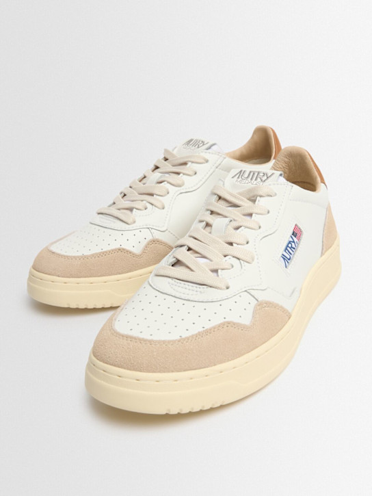 Autry: Medalist Low sneakers - men_1 | Luisa Via Roma