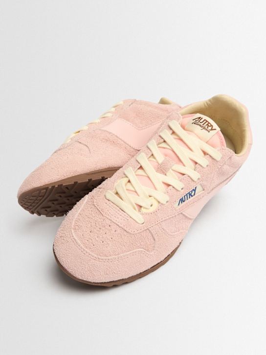 Autry: Windspin low sneakers - Rosemary - women_1 | Luisa Via Roma