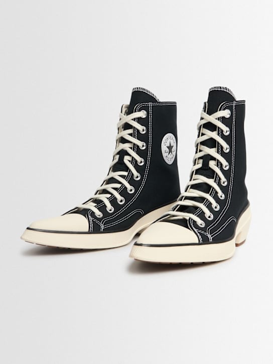Converse: 38mm Chuck 70 De Luxe pointed sneakers - Black/White - women_1 | Luisa Via Roma