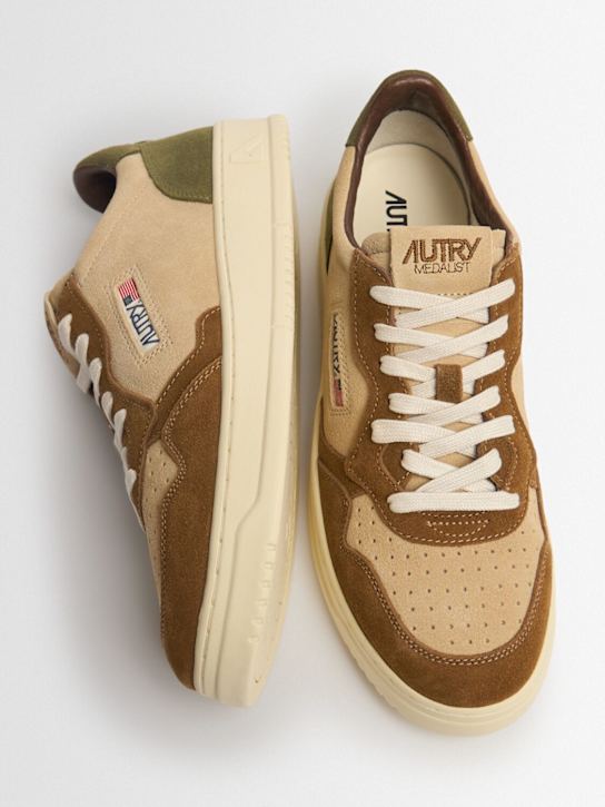 Autry: Medalist Low sneakers - Capper/Land - men_1 | Luisa Via Roma