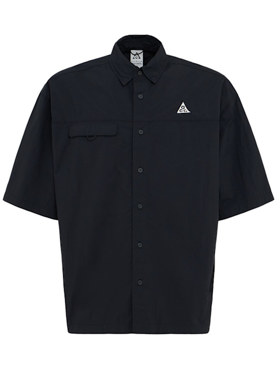 Nike: Kurzarmhemd „ACG Orb Weaver“ - Schwarz/Anthrazit - men_0 | Luisa Via Roma