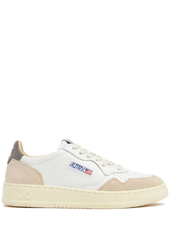 Autry: Medalist low sneakers - Wht/Morel - women_0 | Luisa Via Roma