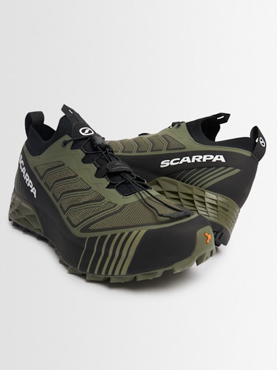 Scarpa: Ribelle Run 2 Trail running sneakers - Olive/Black - men_1 | Luisa Via Roma
