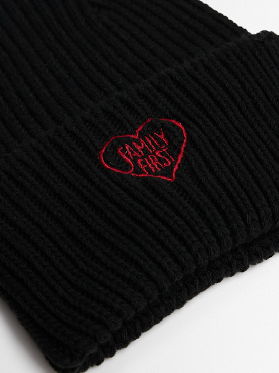 Family First: Classic logo wool blend beanie - Black - men_1 | Luisa Via Roma