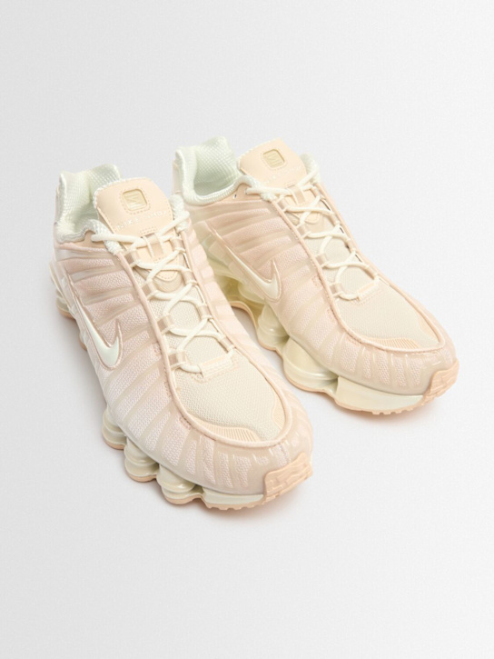 Nike: Sneakers Shox TL - Pearl White/Sof - women_1 | Luisa Via Roma