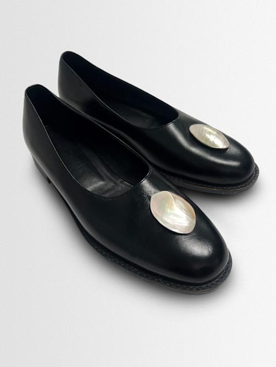 Eenk: 25mm Mother-of-pearl point ballerinas - Black - women_1 | Luisa Via Roma