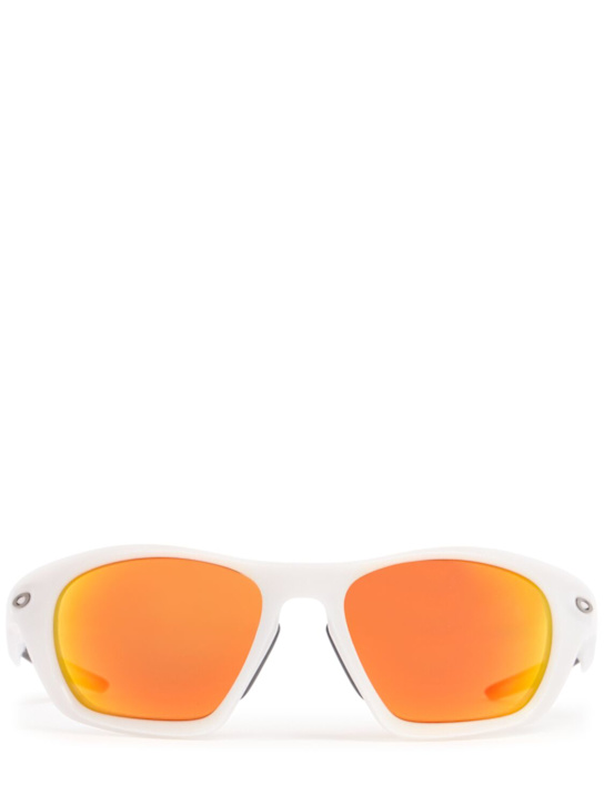 Oakley: Lateralis sunglasses - Matte Vapor - men_0 | Luisa Via Roma