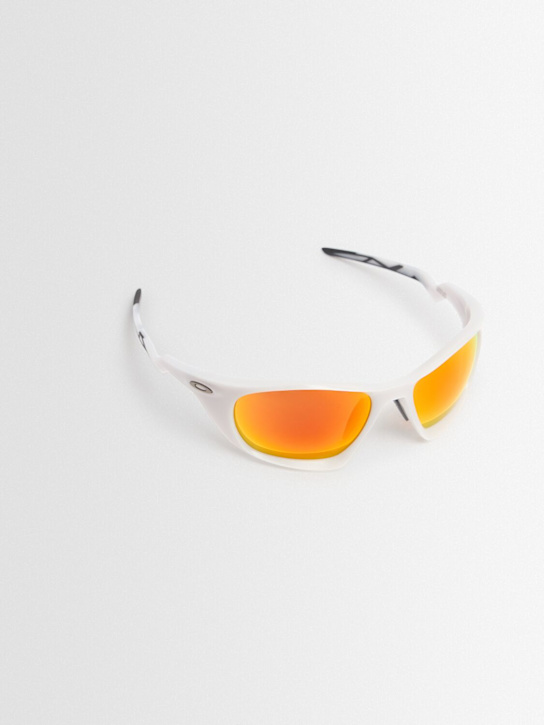 Oakley: Lateralis sunglasses - Matte Vapor - men_1 | Luisa Via Roma