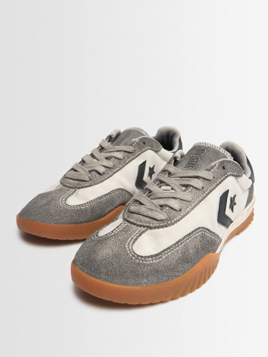 Converse: Run Star Trainer sneakers - Egret/Smoke In - men_1 | Luisa Via Roma