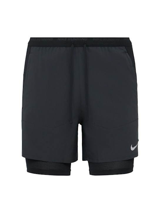 Nike: Shorts „Stride“ - men_0 | Luisa Via Roma