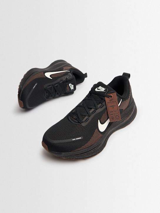 Nike: Sneakers „Vomero 18“ - men_1 | Luisa Via Roma