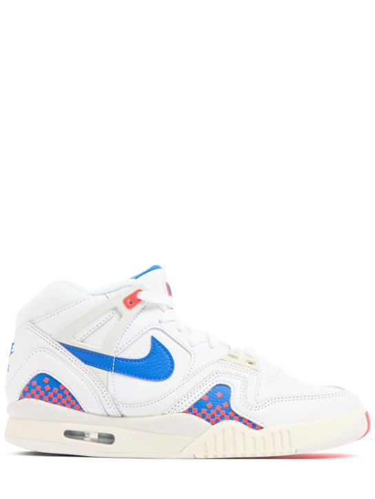Nike: Air Tech Challenge 2 sneakers - women_0 | Luisa Via Roma