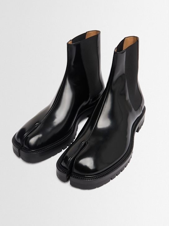 Maison Margiela: Tabi county Chelsea boots - Black - men_1 | Luisa Via Roma
