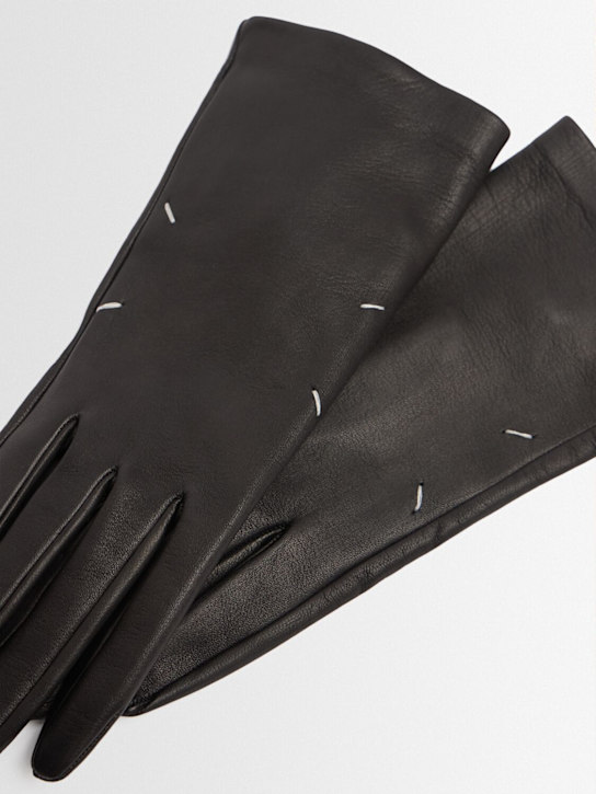 Maison Margiela: Leather gloves - ブラック - women_1 | Luisa Via Roma
