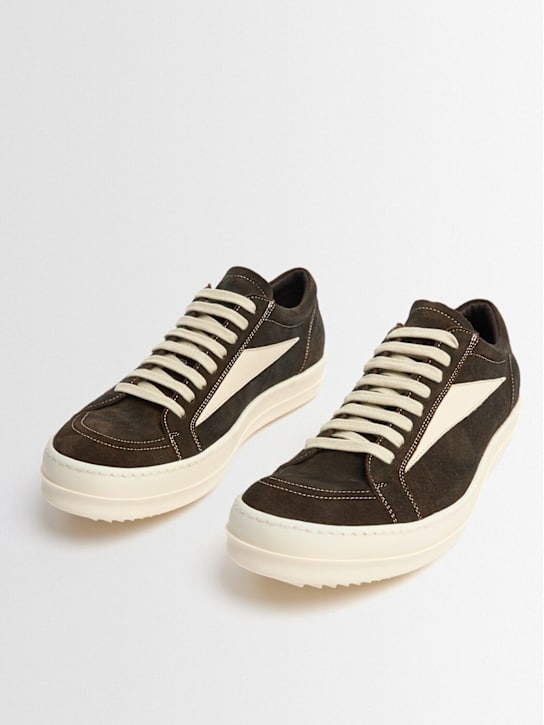 Rick Owens: 빈티지 가죽 로우탑 스니커즈 - Indigo/Milk/Mil - men_1 | Luisa Via Roma