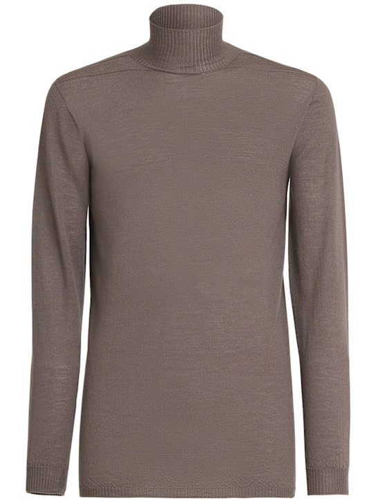 Rick Owens: Level turtleneck wool knit top - ダスト - men_0 | Luisa Via Roma