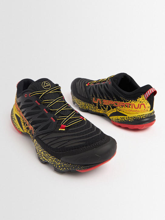 LA SPORTIVA: Akasha II训练跑步鞋 - 黑色/黄色 - men_1 | Luisa Via Roma