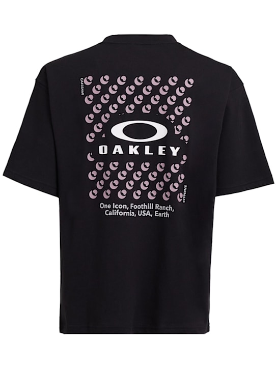 Oakley: Enhance Logo Grip t-shirt - Blackout - men_1 | Luisa Via Roma