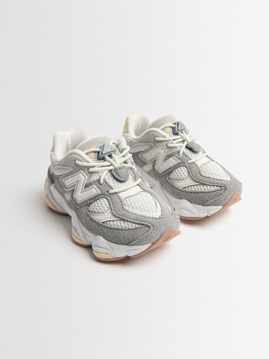 New Balance: 9060 sneakers - グレー - kids-boys_1 | Luisa Via Roma
