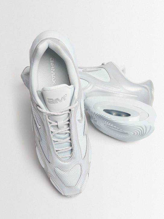 Nike: Reflektierende Sneakers "Air Max Muse" - Pure Platinum/M - women_1 | Luisa Via Roma