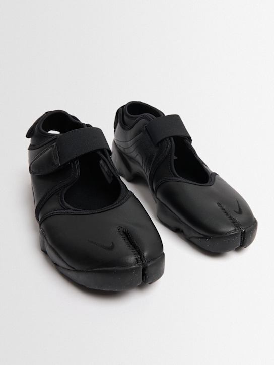 Nike: Air Rift sneakers - women_1 | Luisa Via Roma
