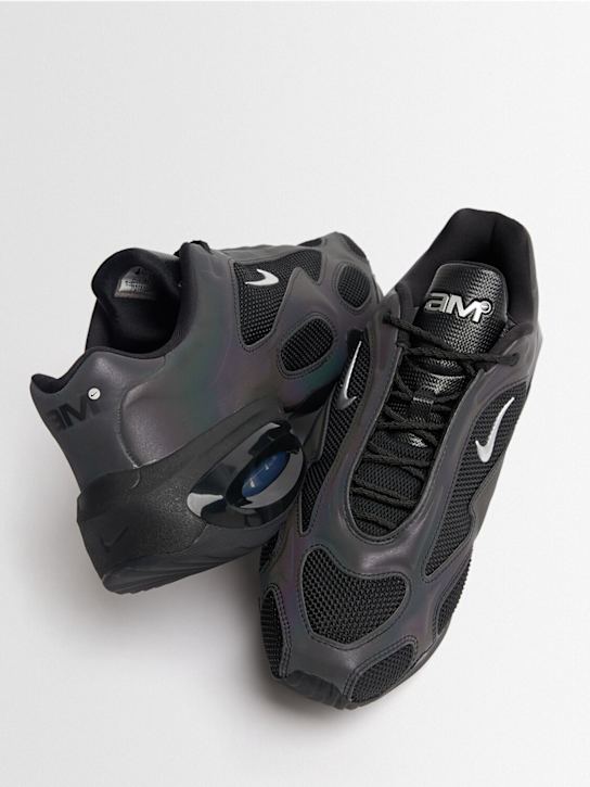 Nike: Air Max Muse Reflective sneakers - Black/Metallic - women_1 | Luisa Via Roma