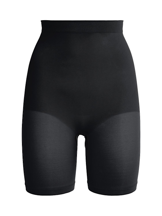 Skims: Seamless Sculpt mid-thigh shorts - Onyx - women_0 | Luisa Via Roma