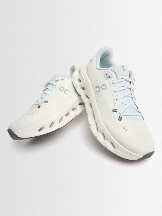 On: Cloudtilt sneakers - Artic/Ice - women_1 | Luisa Via Roma