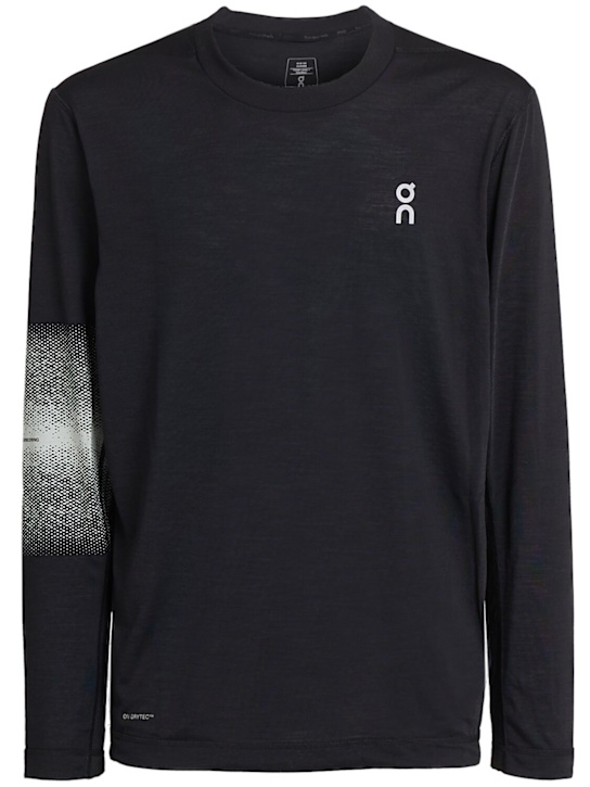 On: T-shirt graphique à manches longues d’entraînement - men_0 | Luisa Via Roma