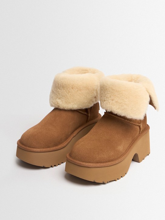 Ugg: Esmee leather & shearling boots - women_1 | Luisa Via Roma