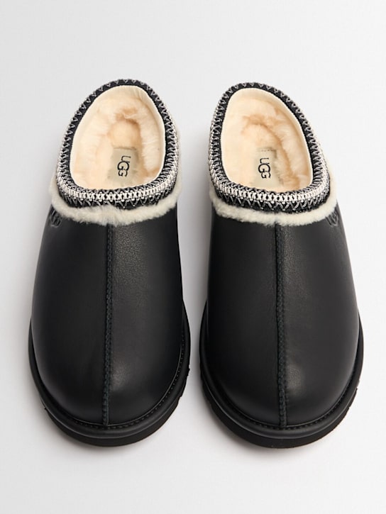Ugg: Tasman noir leather loafers - Black - men_1 | Luisa Via Roma